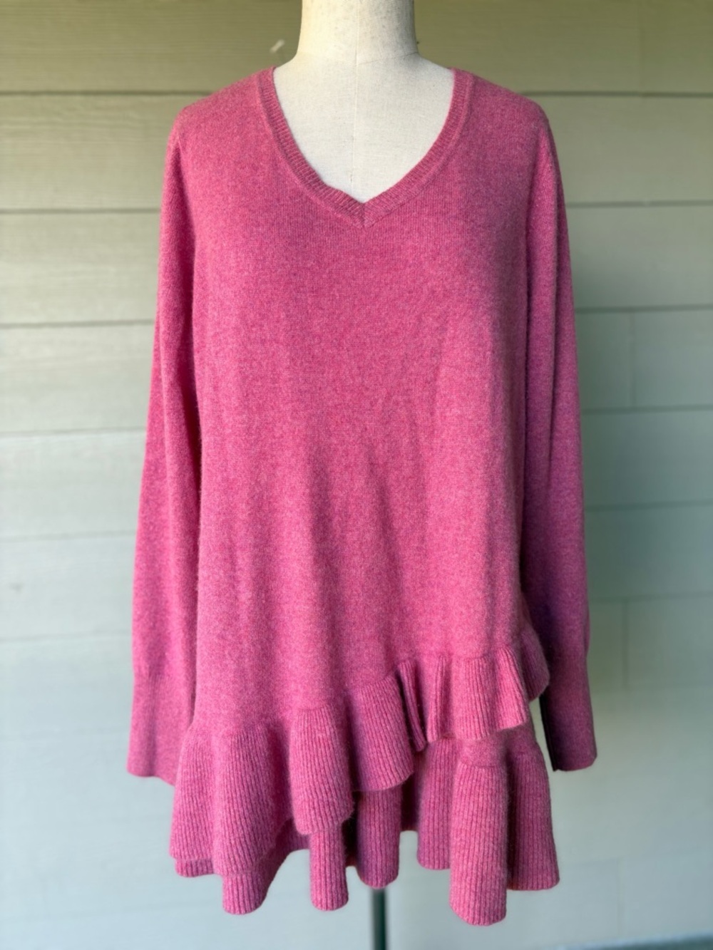 Women’s Isaac Mizrahi Live! 2-Ply Cashmere V-Neck Ruffle Peplum Sweater Pink 2X